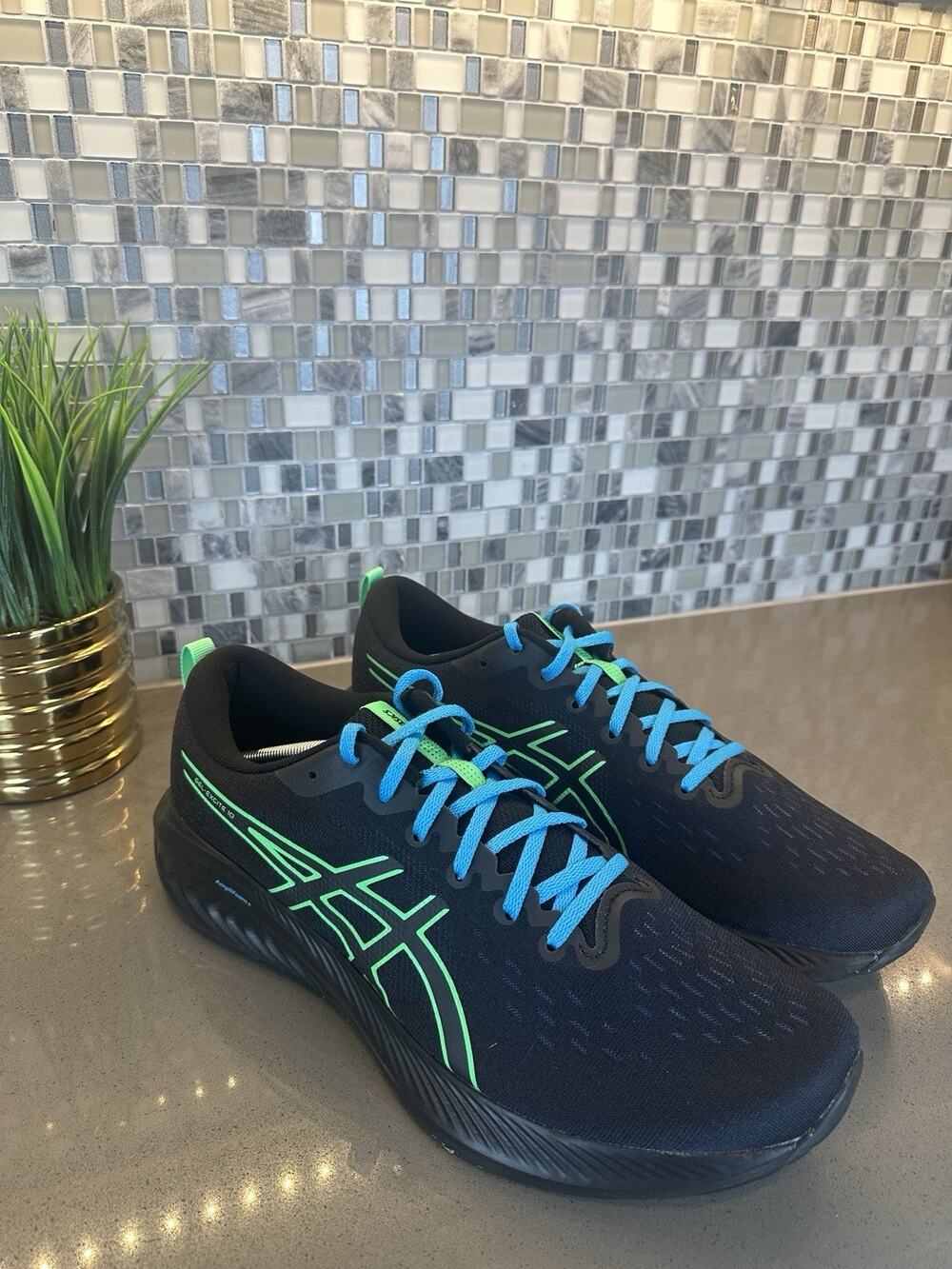 ASICS Gel Excite 10 Men’s Running Shoes Black Green US 13 EU 48 1011B600